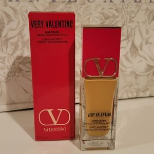 VERY VALENTINO FOUNDATION | SHADE MA4